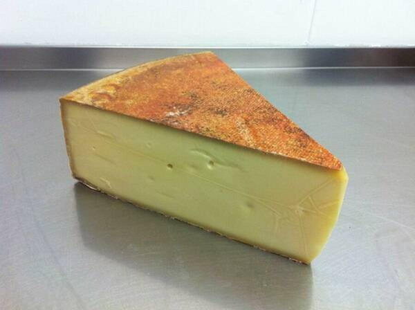 Produktfoto zu Bergkäse Walserstolz 50% Maruler Biosennerei