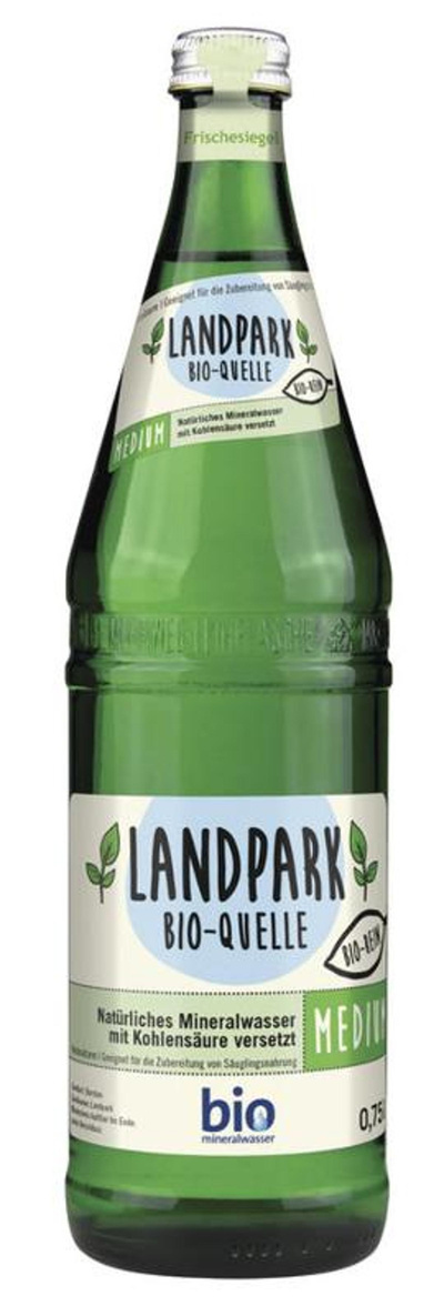 Produktfoto zu VPE Wasser Medium 12x0,75 l Landpark