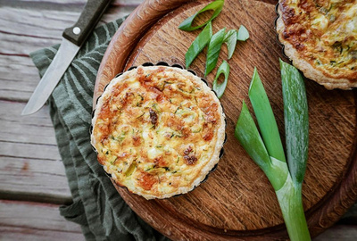 Produktfoto zu Rezeptkarte Zucchini Miniquiche mit Feta