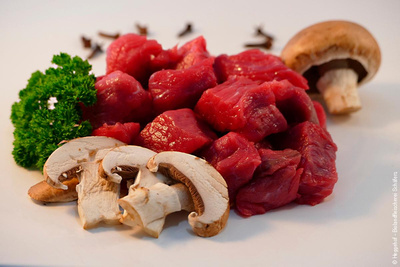 Produktfoto zu Büffelgulasch  Fleischerei Schäfers