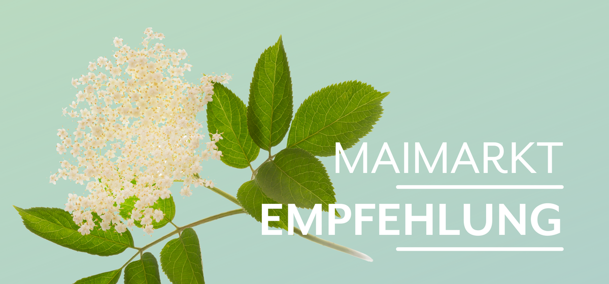 KI generiert: Drei Frauen stehen lachend in einem Feld und halten frisch geernteten Blumenkohl. Der Schriftzug "VOM EIGENEN HOF" ist deutlich sichtbar.