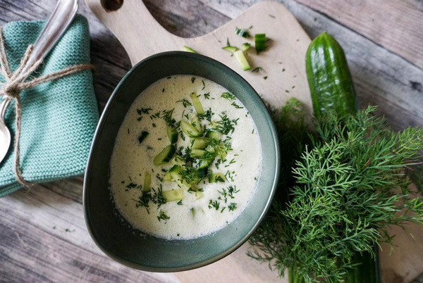 Produktfoto zu Rezept der Woche "Kalte Gurkensuppe"