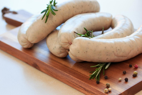 Produktfoto zu Bratwurst vom Taurus-Rind 4x110g Bio-Station Soest