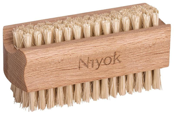 Produktfoto zu Handwaschbürste doppelseitig aus Buchenholz Niyok Natural Cosmetics