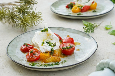 Produktfoto zu Rezept der Woche "Cherrytomaten mit Burrata"