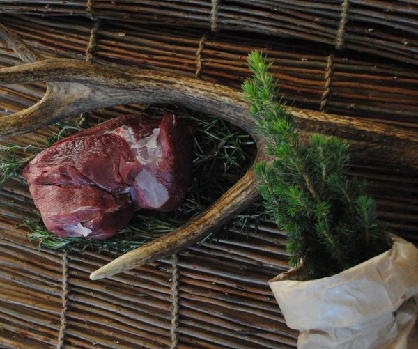Produktfoto zu Damwildbraten ohne Knochen ca. 0,9 kg Manufaktur Max