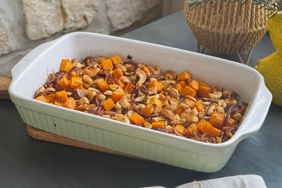 Produktfoto zu Rezept der Woche "Banane mit Gemüse & Cashew"