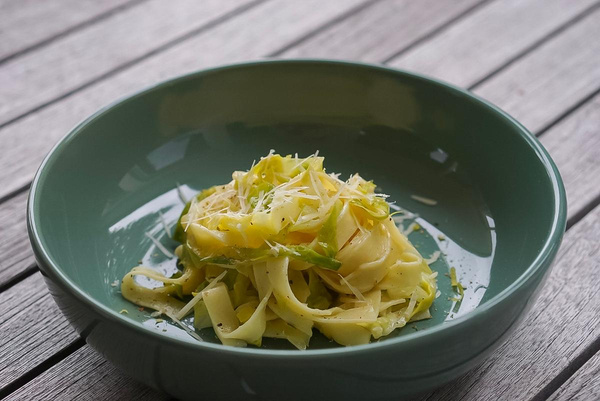 Produktfoto zu Rezept der Woche "Spitzkohl Pasta"