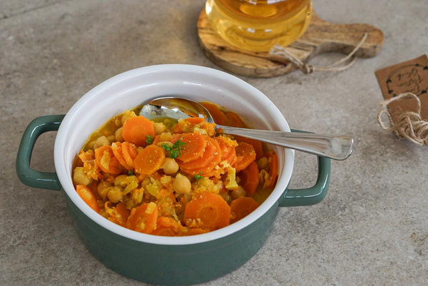 Produktfoto zu Rezept der Woche "Möhren-Orangen-Eintopf"